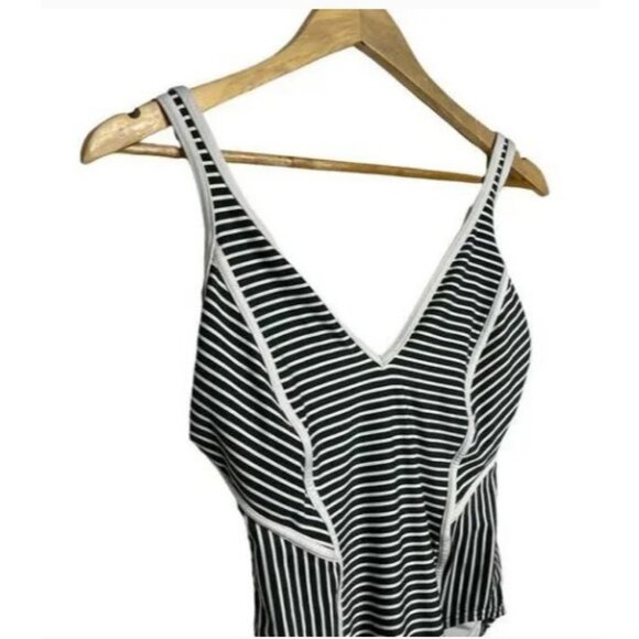 Tommy Hilfiger Striped One Piece Swimsuit Olive White Size 10 - Picture 4 of 9
